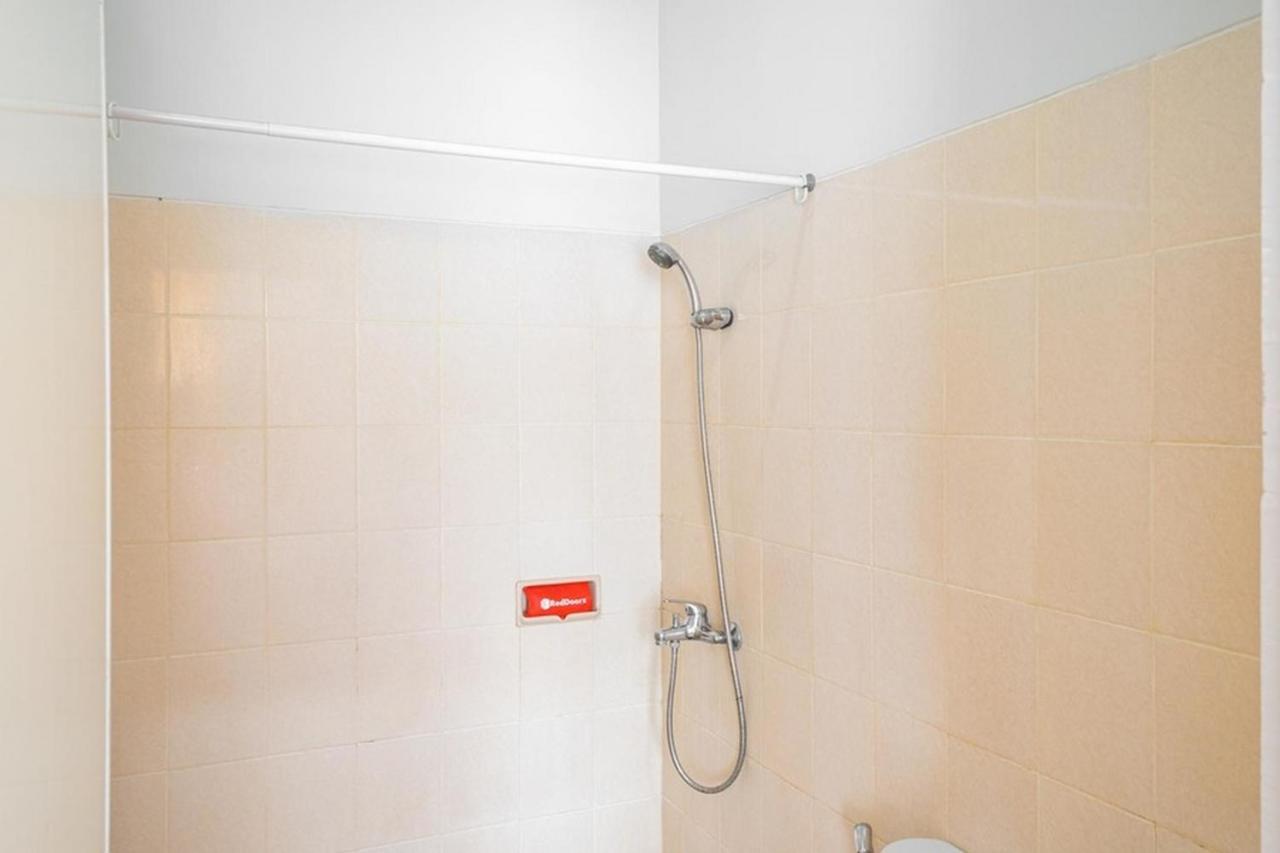 Reddoorz Near Siloam Karawaci 3 Hotel Tangerang Exterior photo