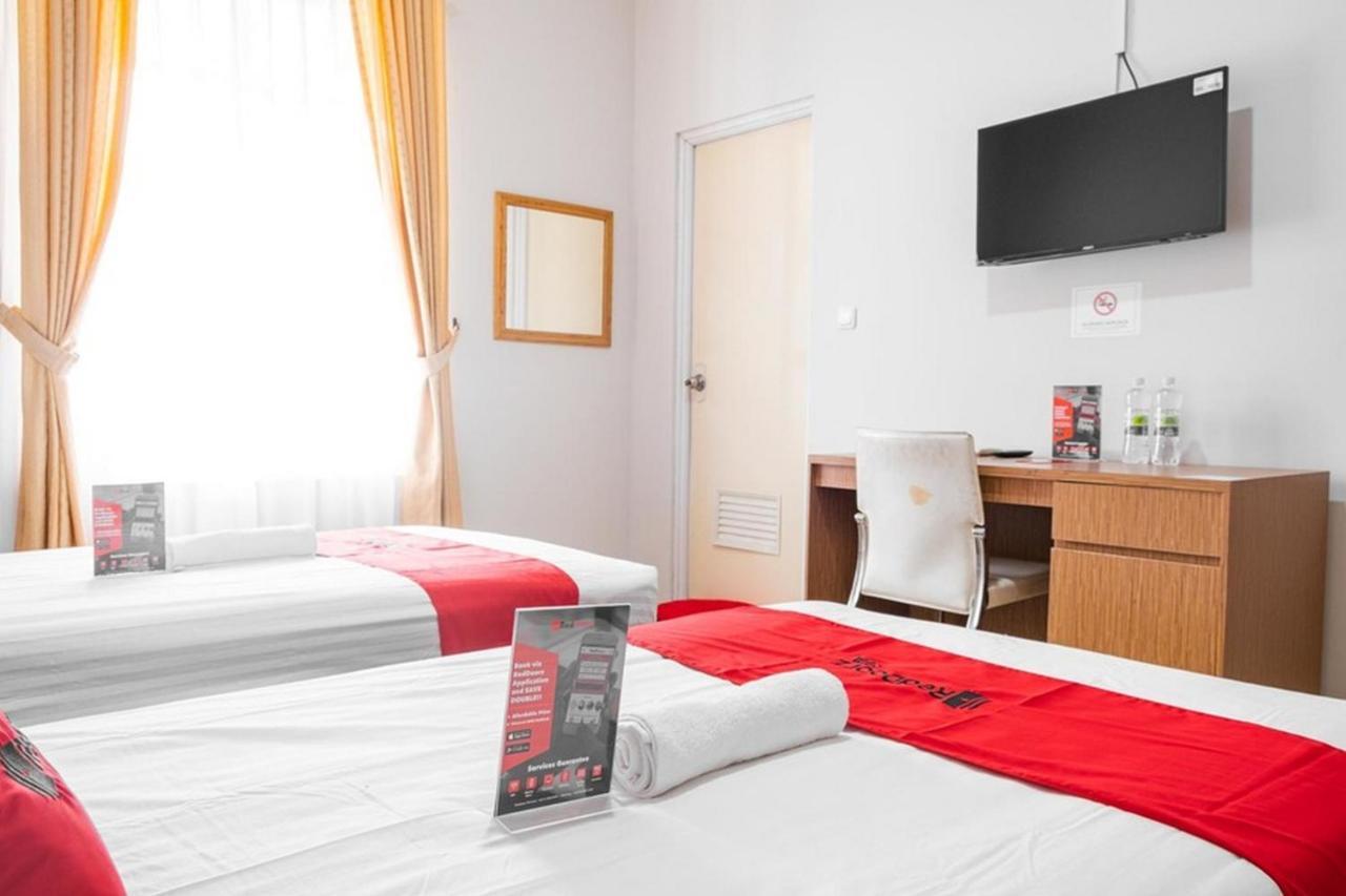Reddoorz Near Siloam Karawaci 3 Hotel Tangerang Exterior photo
